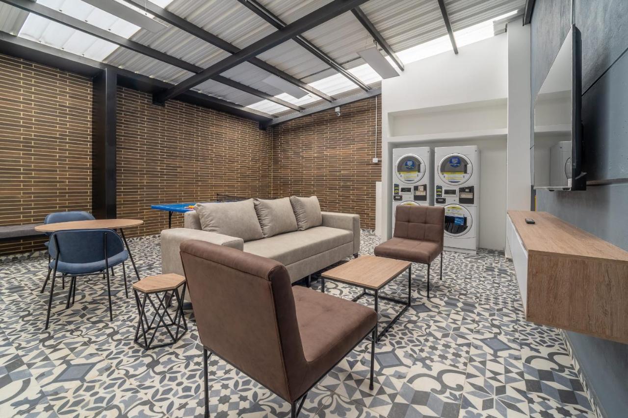 Apartament Classy Loft In Parque Virrey Bogotá Zewnętrze zdjęcie